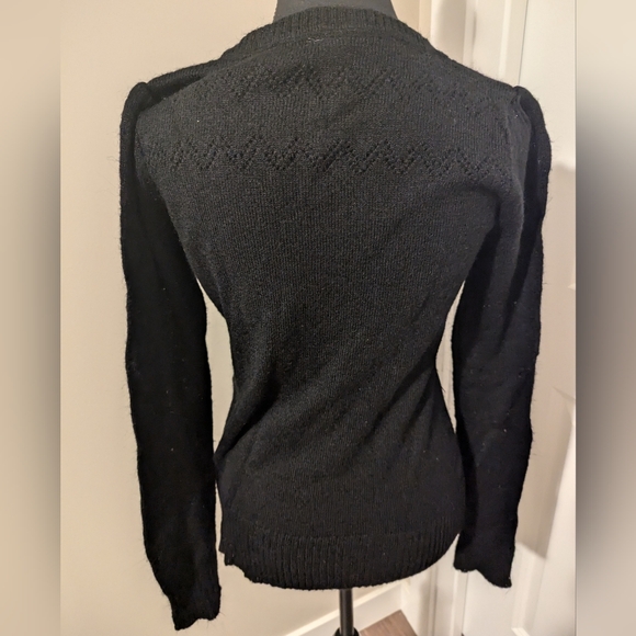 REWIND | Fitted sweater, button detail, heart stitching, pouf sleeve, black, med - Picture 5 of 5